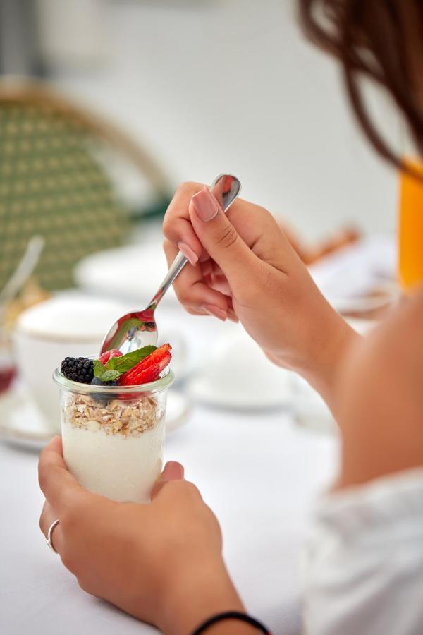 Hotel Claude Μαρμπέλλα Εξωτερικό φωτογραφία