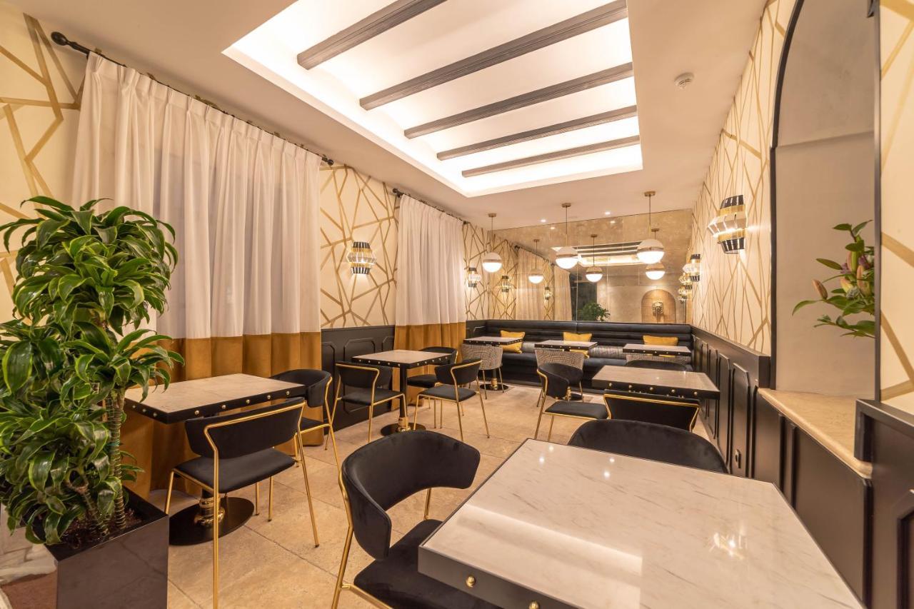 Hotel Claude Μαρμπέλλα Εξωτερικό φωτογραφία