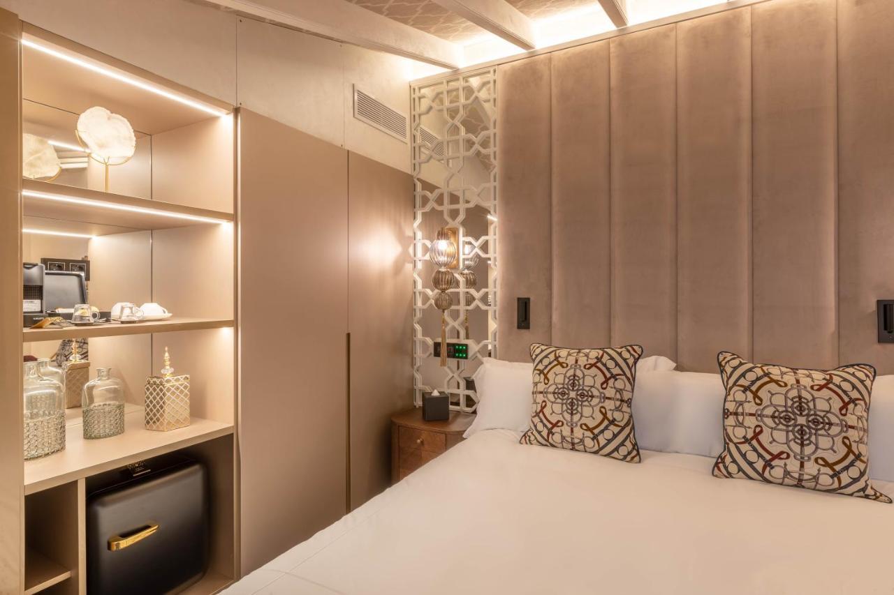 Hotel Claude Μαρμπέλλα Εξωτερικό φωτογραφία